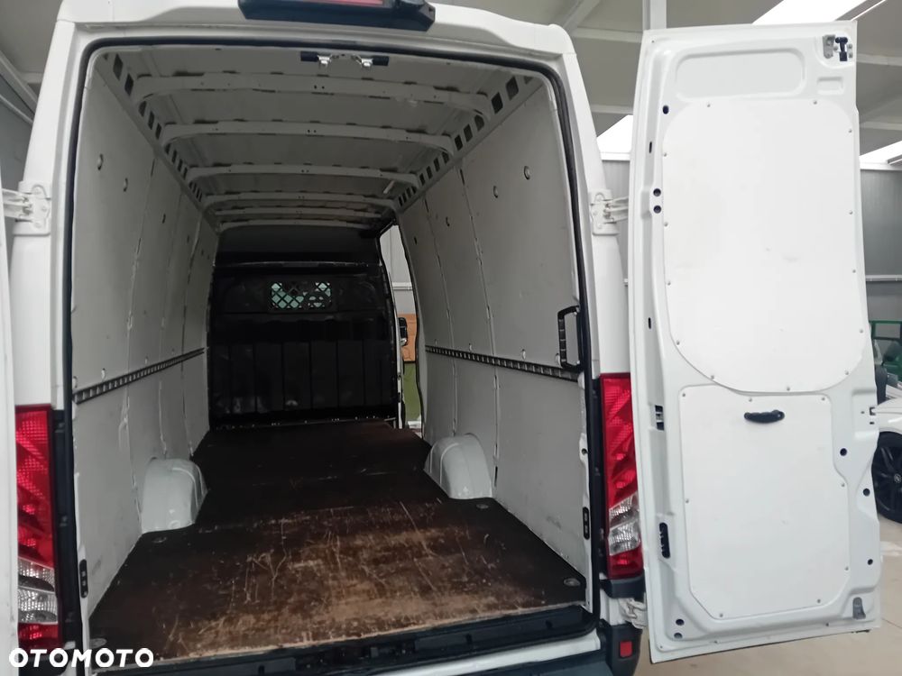 Iveco Daily 35S15 - 10