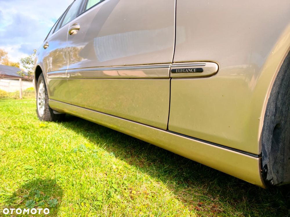 Mercedes-Benz Klasa E 200 Kompressor T Elegance - 5
