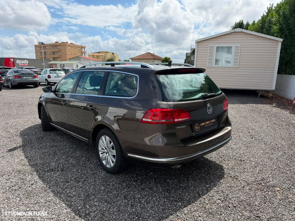 VW Passat Variant 1.6 TDI BlueMotion Comfortline - 4