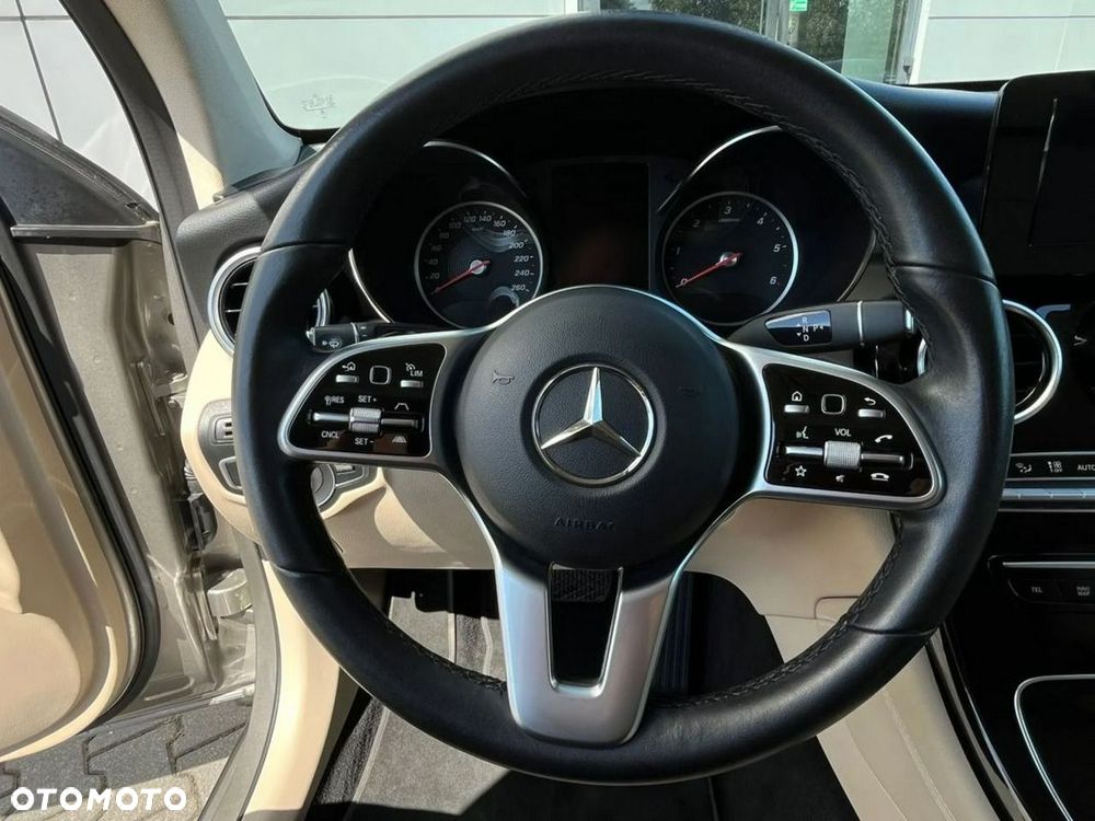 Mercedes-Benz GLC 300 d 4-Matic - 22
