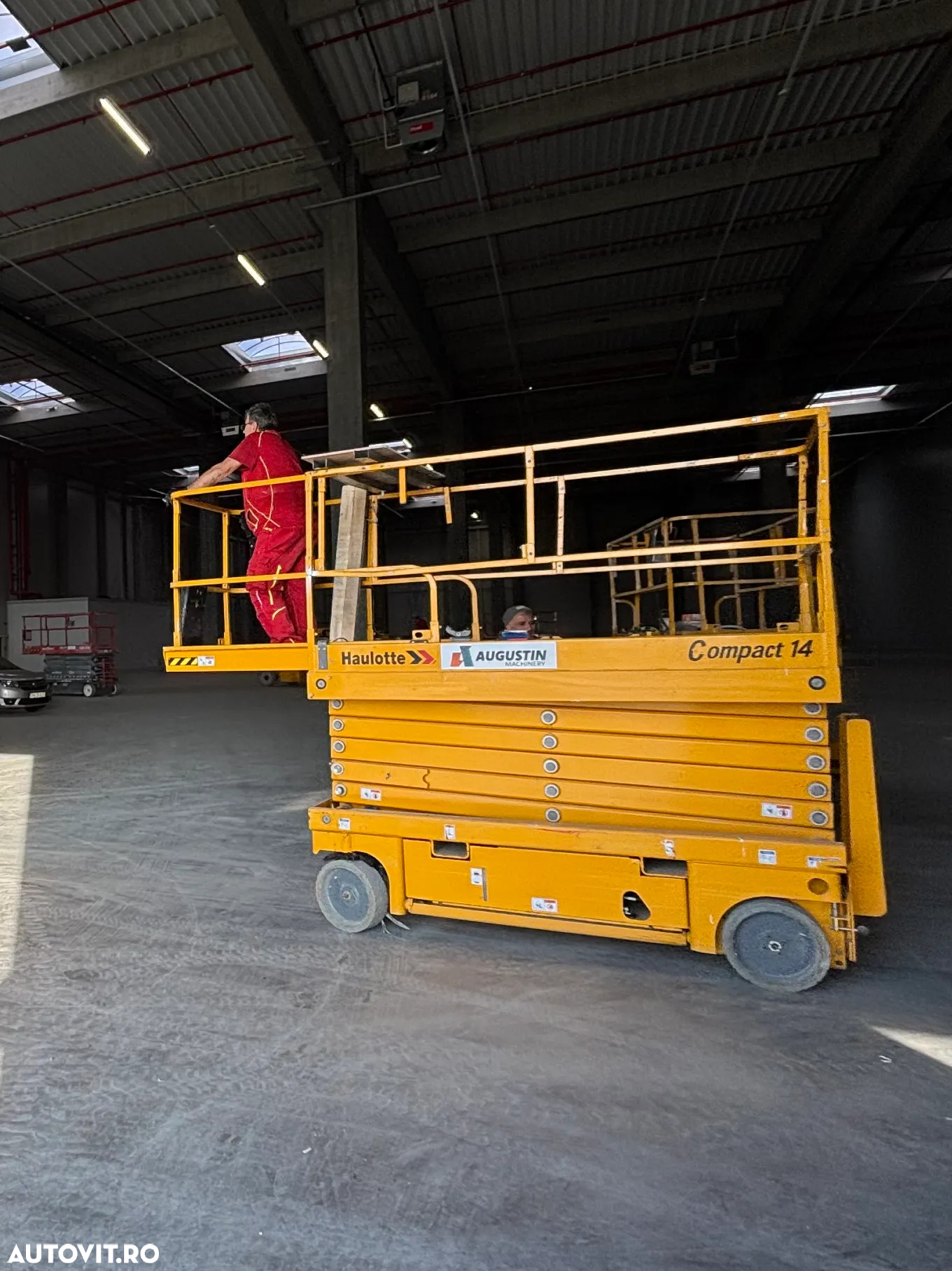 Inchirieri nacele electrice tip foarfecă în Arad - 6