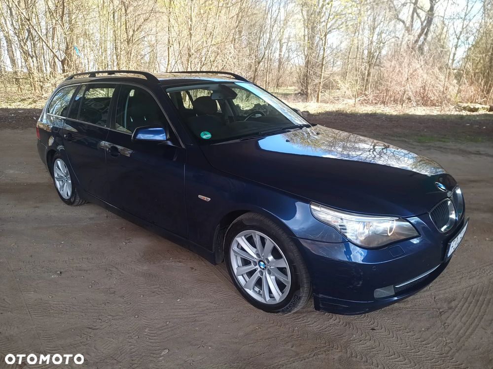 BMW Seria 5 520d - 27