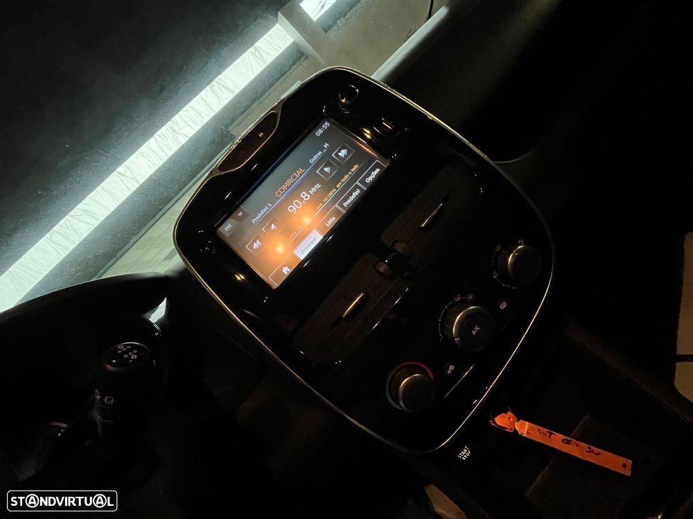 Renault Clio Sport Tourer 1.5 dCi Dynamique S 90g - 11