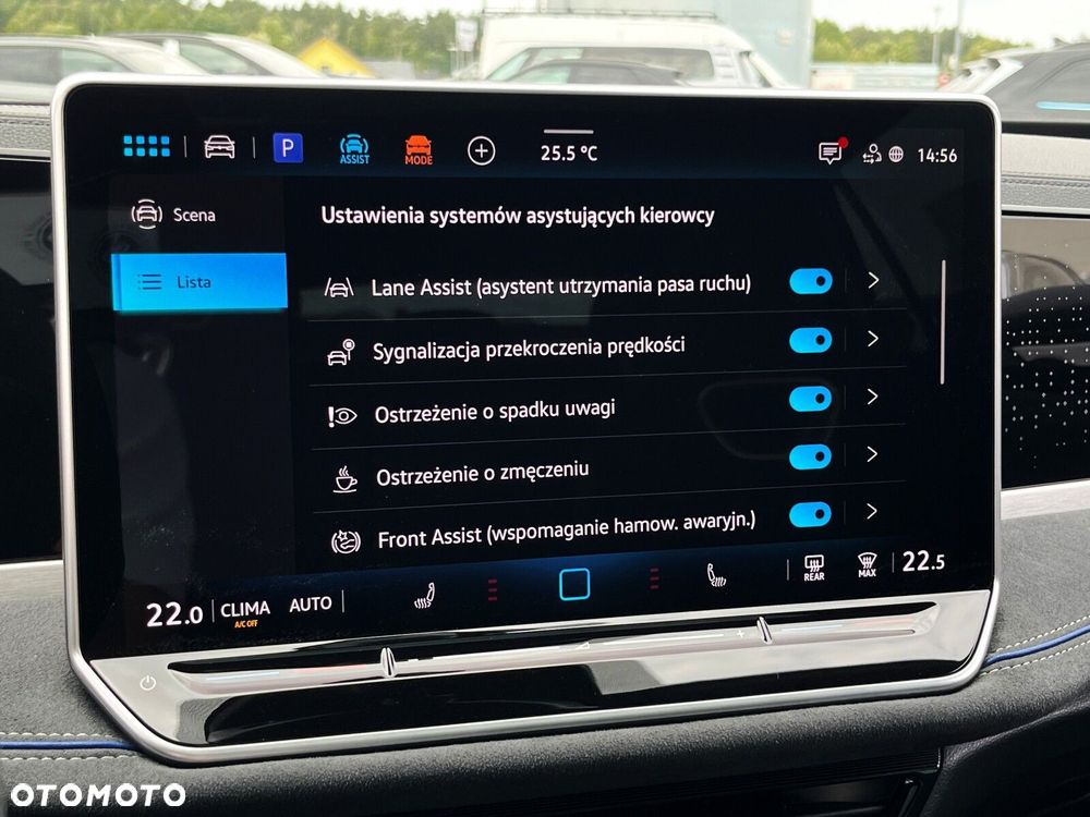 Volkswagen Passat Variant 2.0 TDI SCR R-Line Plus DSG - 15
