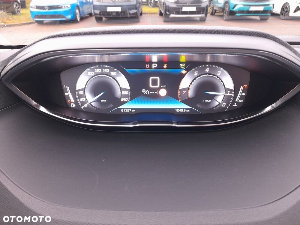 Peugeot 3008 1.2 PureTech Allure S&S EAT8 - 25