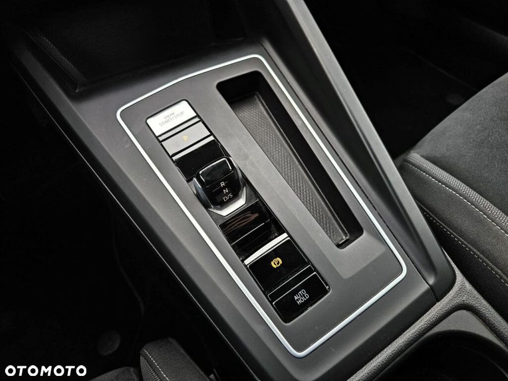 Volkswagen Golf Variant 1.5 eTSI EVO Style DSG - 16