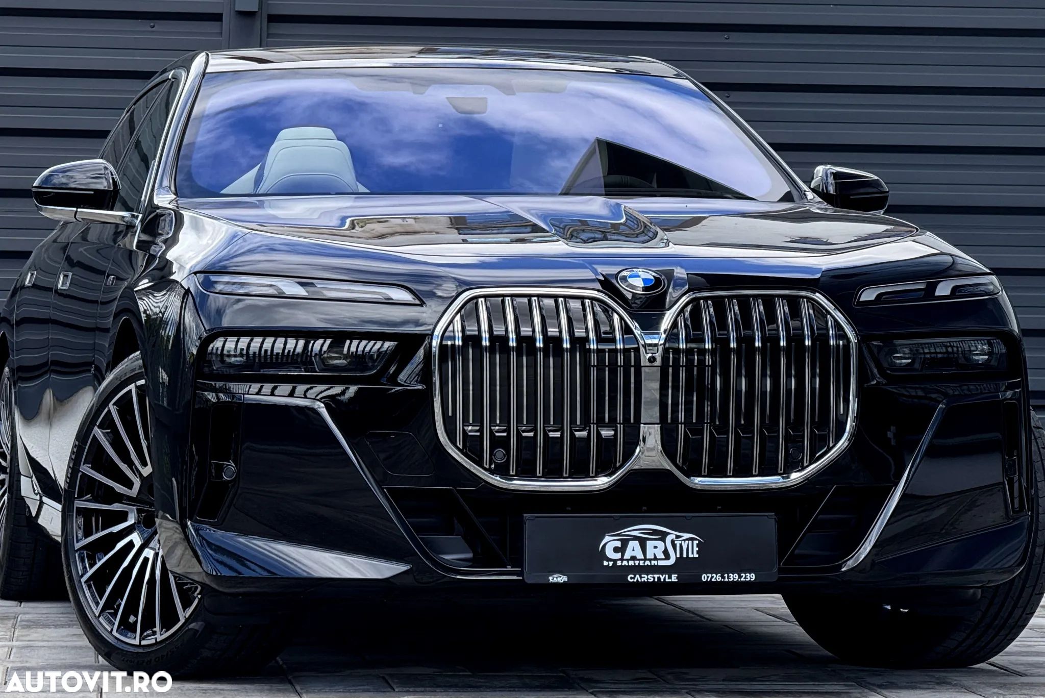 BMW Seria 7 740d xDrive MHEV - 1