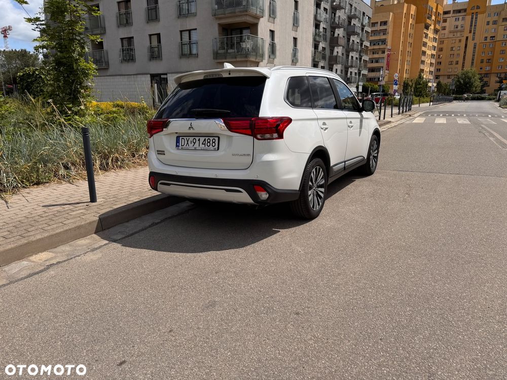 Mitsubishi Outlander 2.0 Intense 2WD CVT - 3