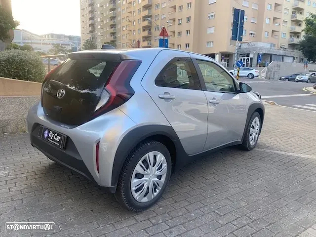 Toyota Aygo X 1.0 Play CVT - 2