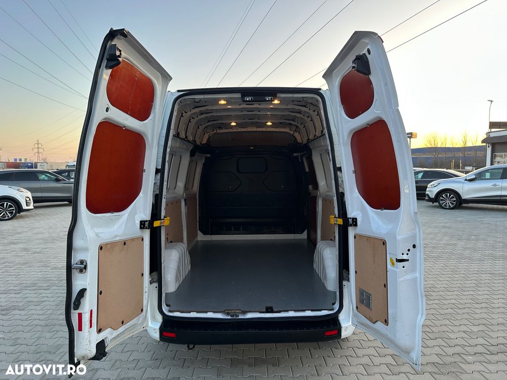Ford Transit Custom L2H2 Trend Business - 16