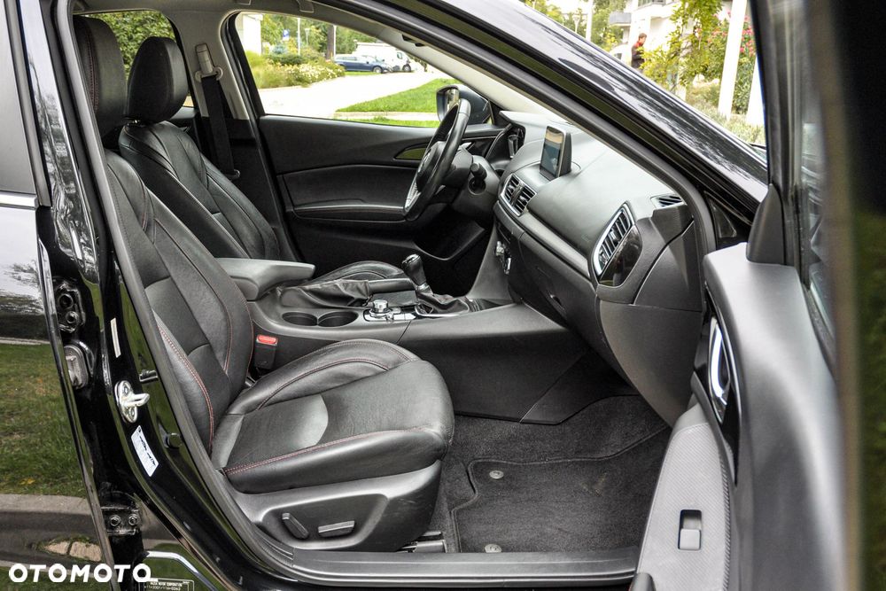 Mazda 3 - 12
