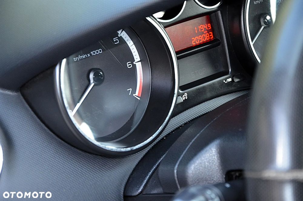 Peugeot 308 120 VTi Platinum - 15