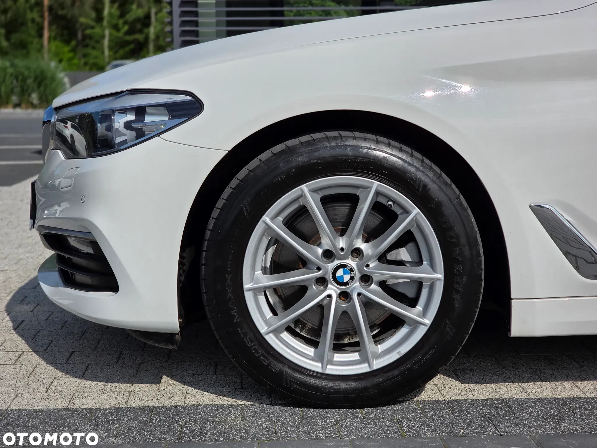BMW Seria 5 520i - 12