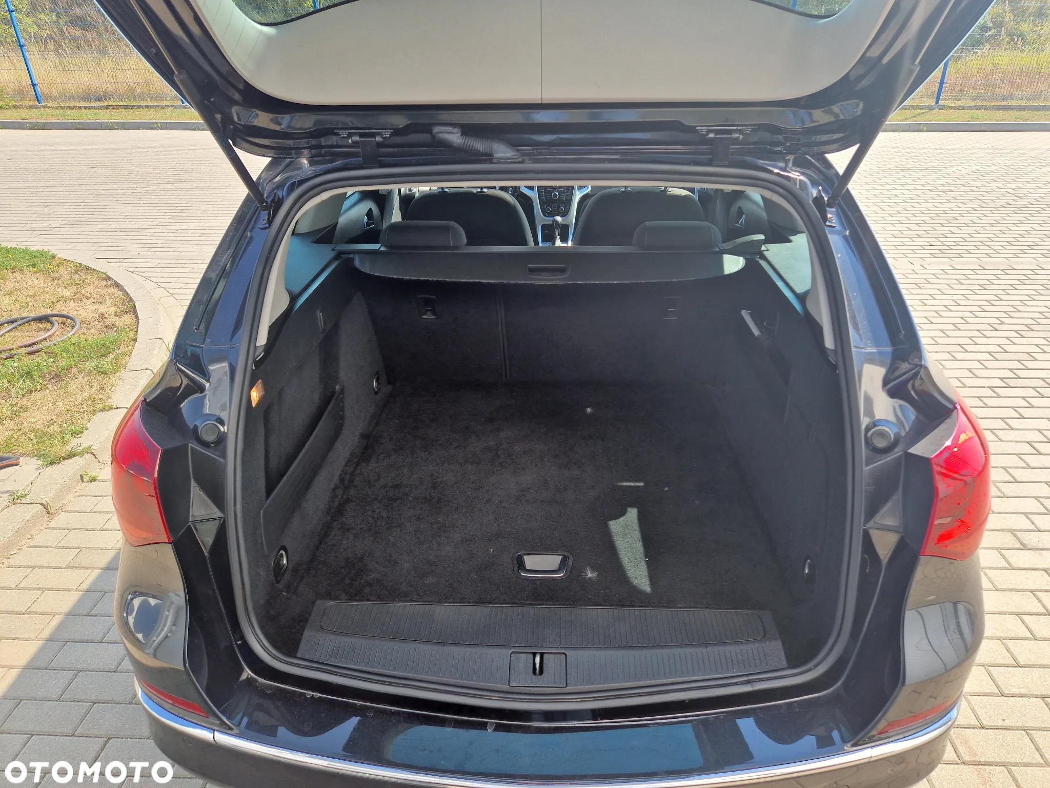 Opel Astra 1.4 Turbo Sports Tourer Automatik Exklusiv - 9
