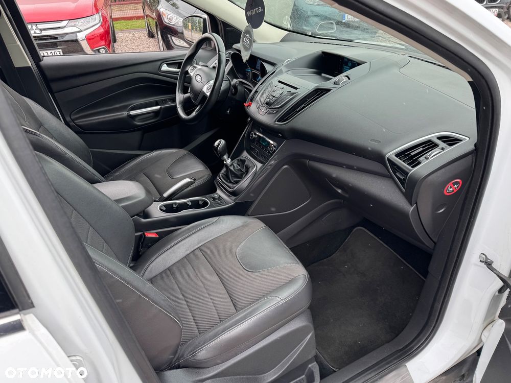 Ford Kuga - 21