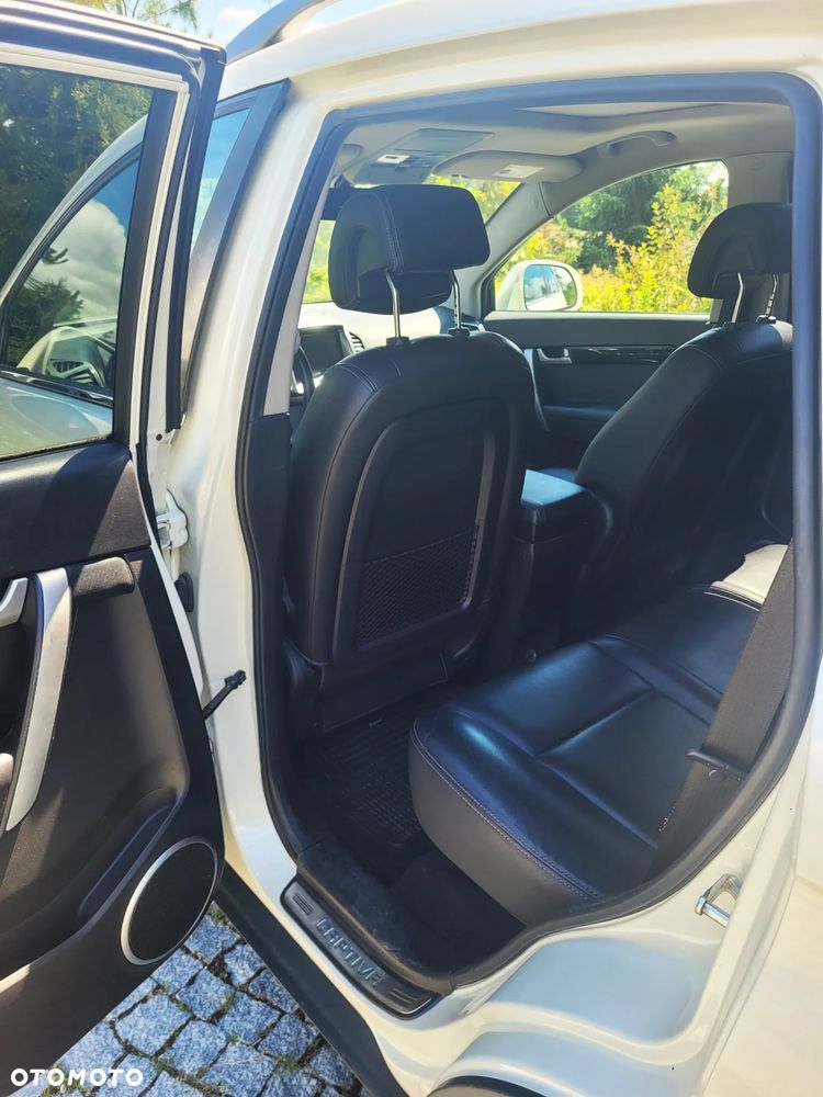 Chevrolet Captiva 2.2 D LTZ - 14