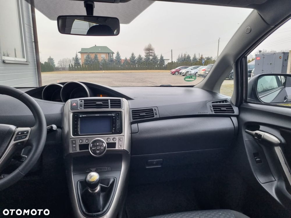 Toyota Verso 1.6 5-Sitzer Comfort - 22