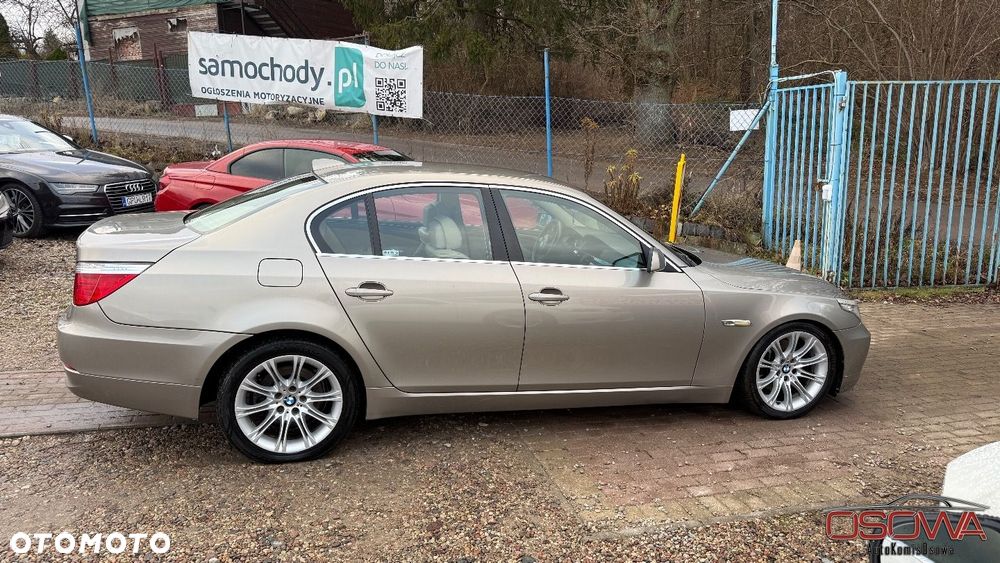 BMW Seria 5 520d Edition Sport - 25