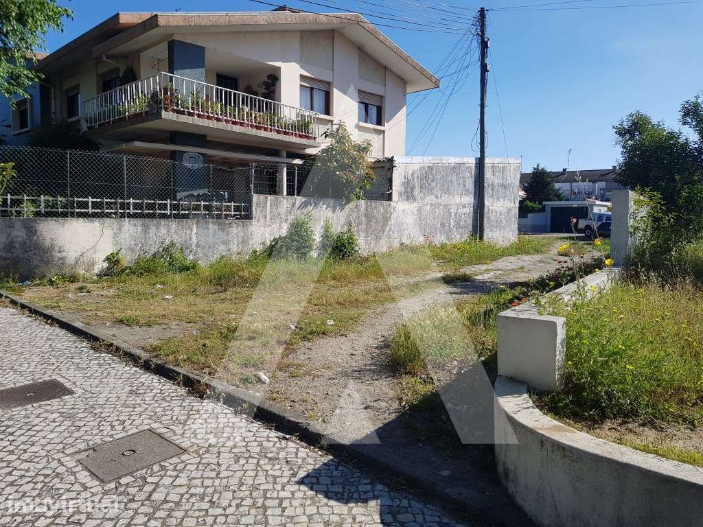 Terreno para Construção Centro Cidade Ovar junto ao Hospital - Grande imagem: 3/9