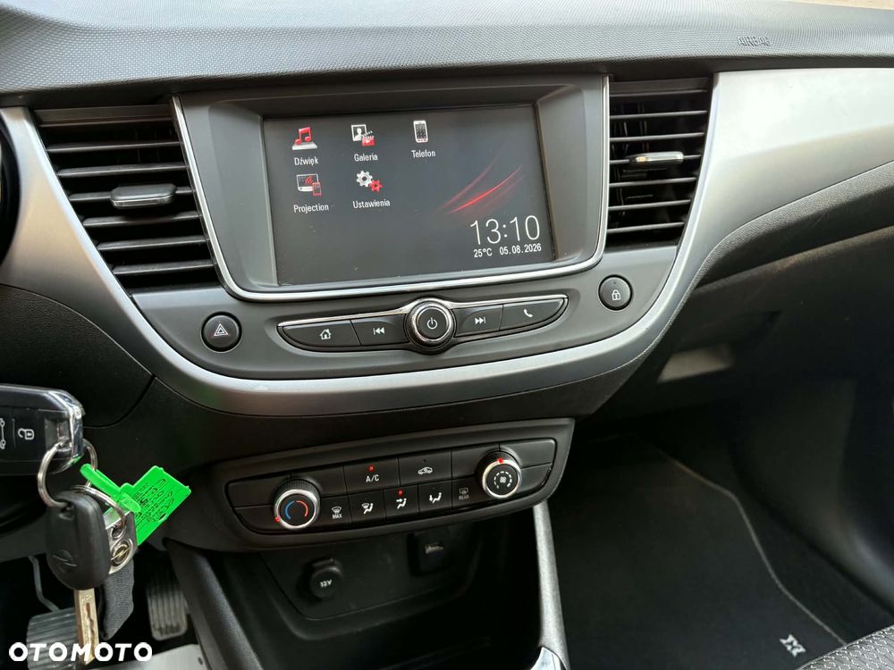 Opel Crossland X - 19
