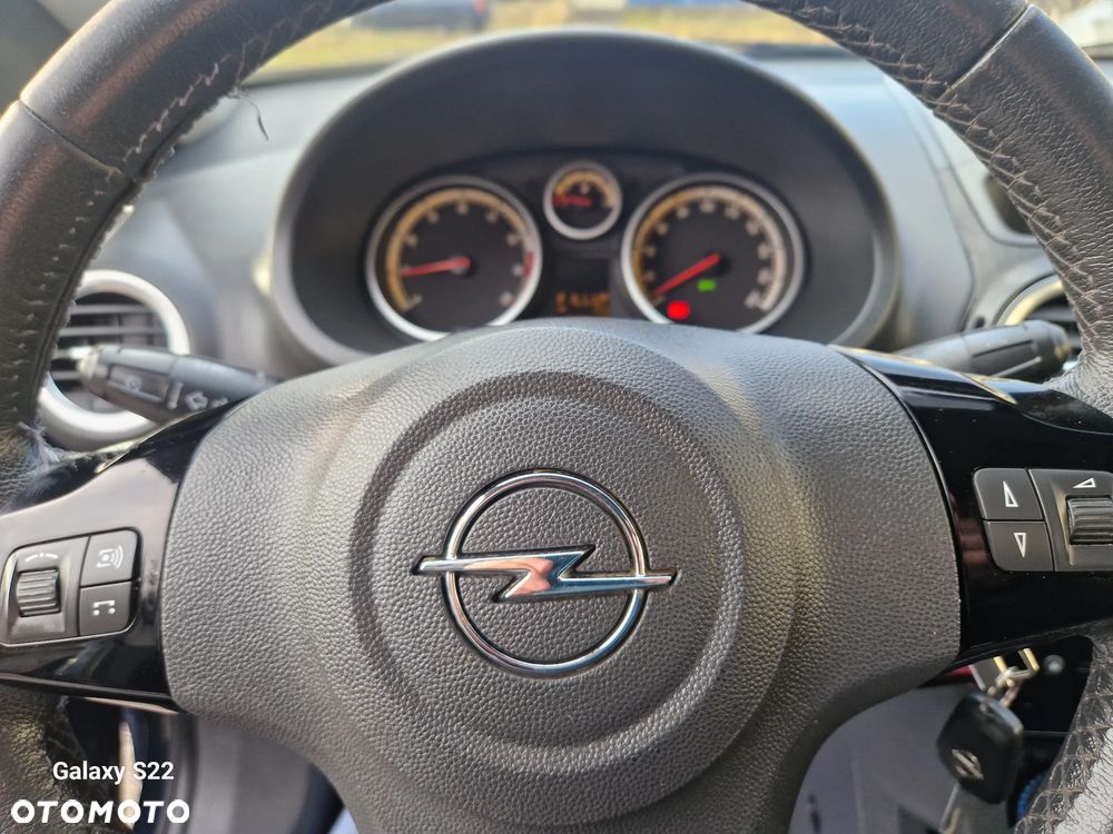 Opel Corsa 1.4 16V Active - 19