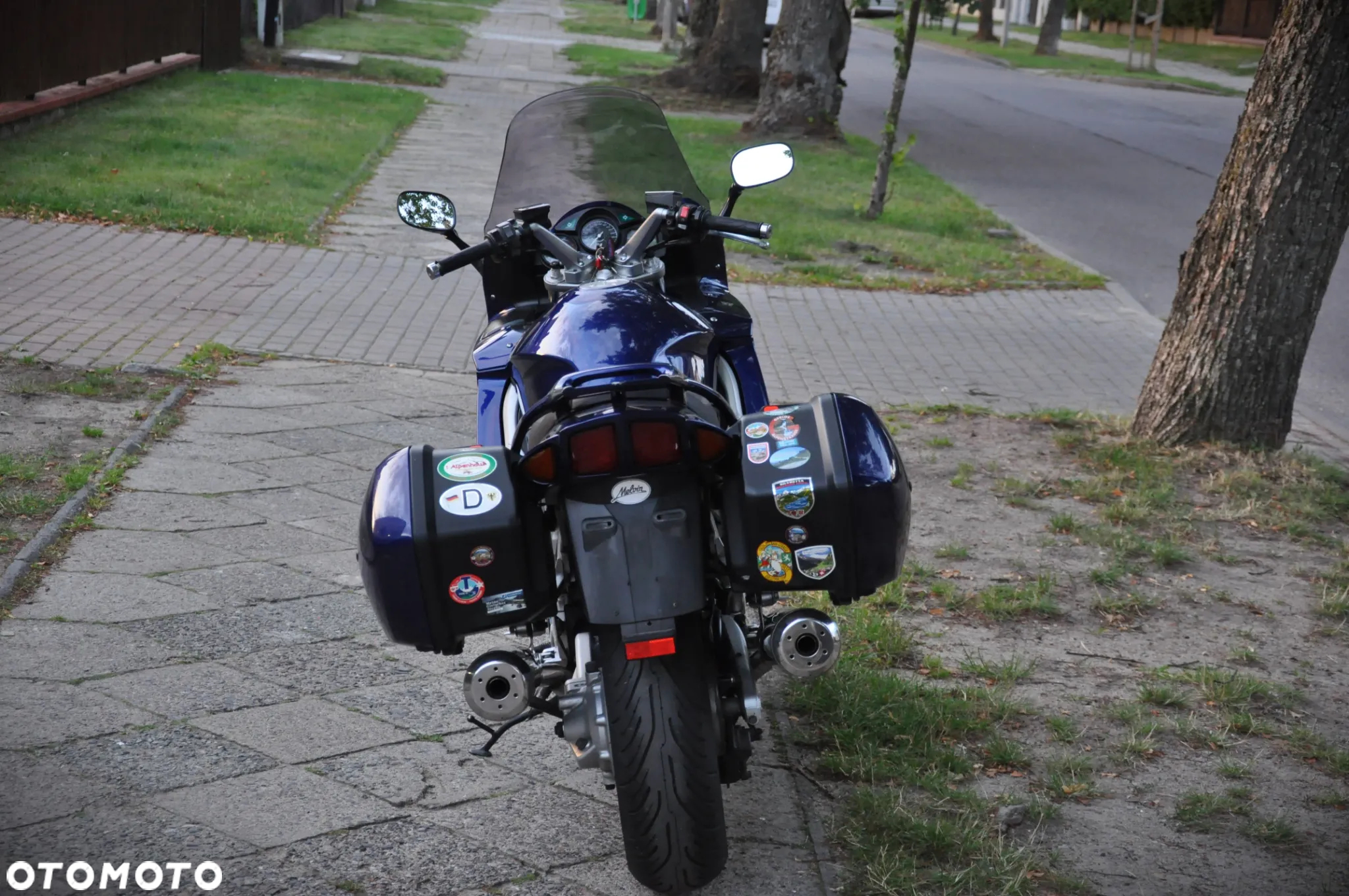 Yamaha FJR - 6