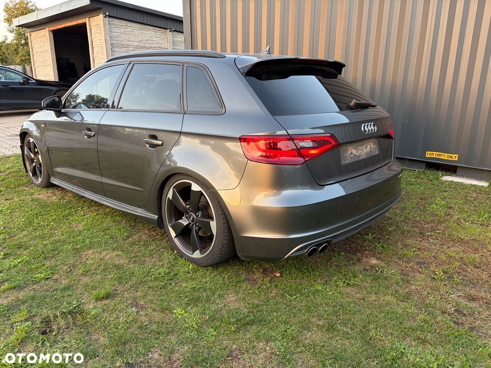 Audi A3 Sportback 2.0 TDI S line Sportpaket - 5