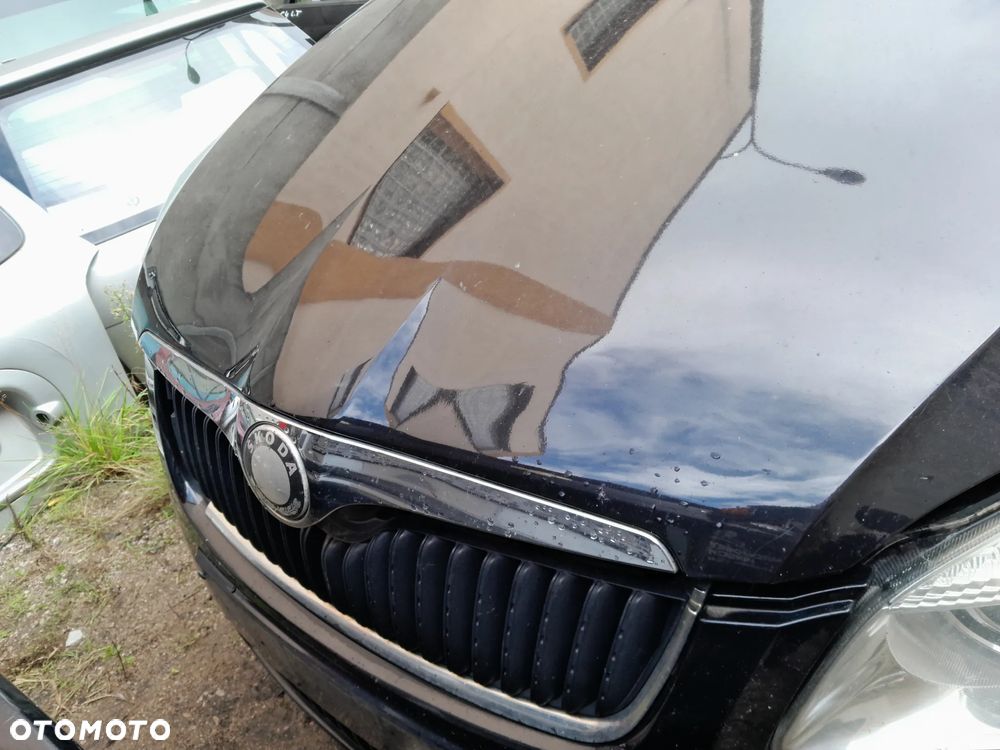 Maska pokrywa silnika SKODA Fabia II 07-14r. 9910 - 5