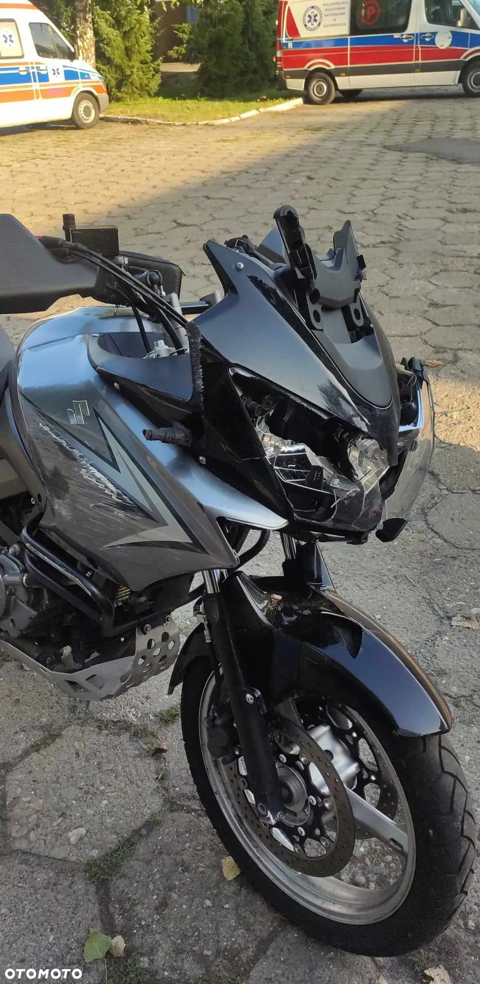 Suzuki V-STROM - 2