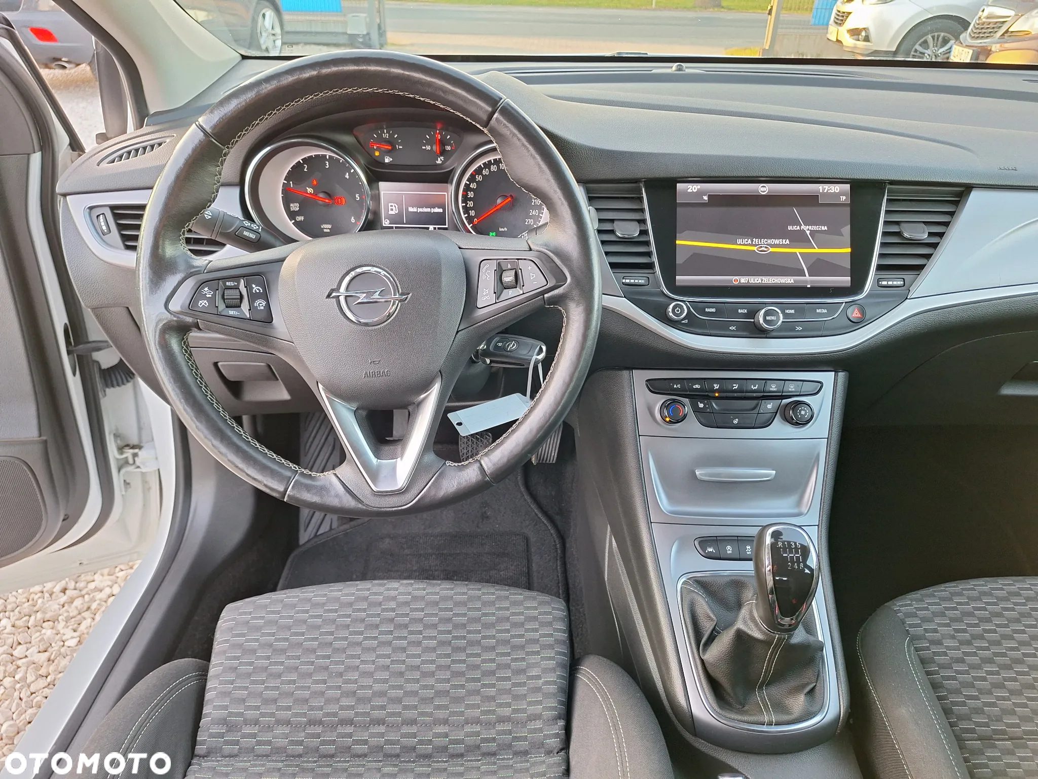 Opel Astra 1.6 CDTI Sports Tourer Active - 26