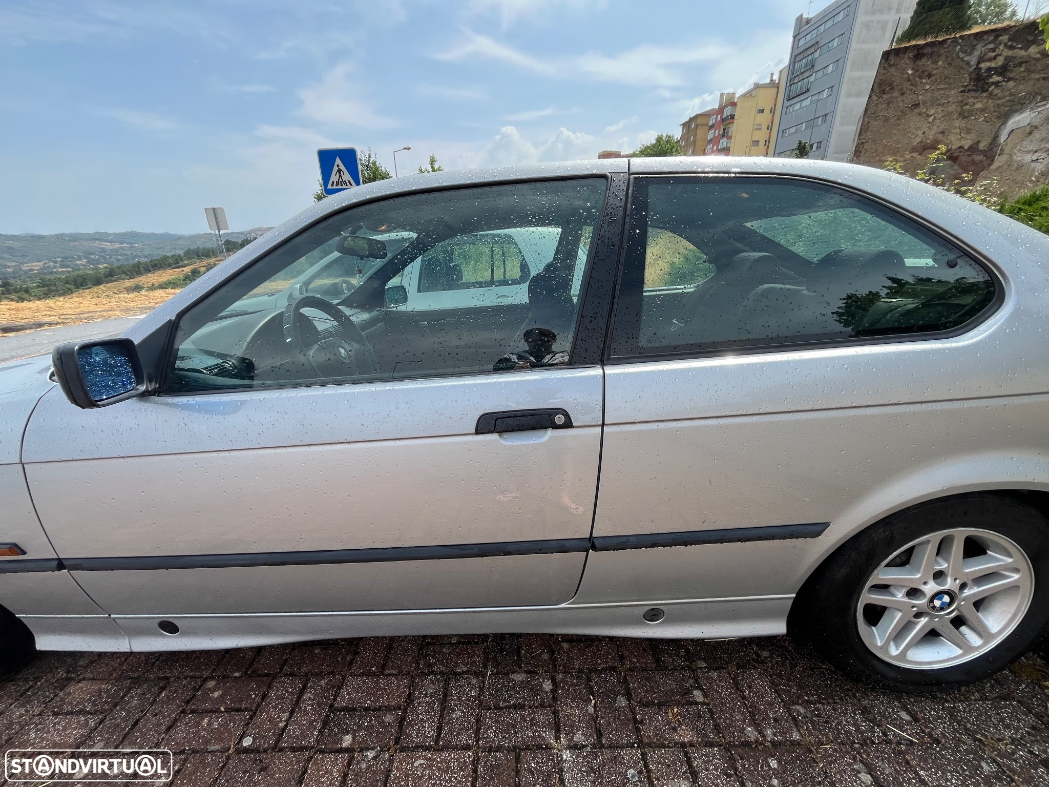BMW 318 tds Compact - 8