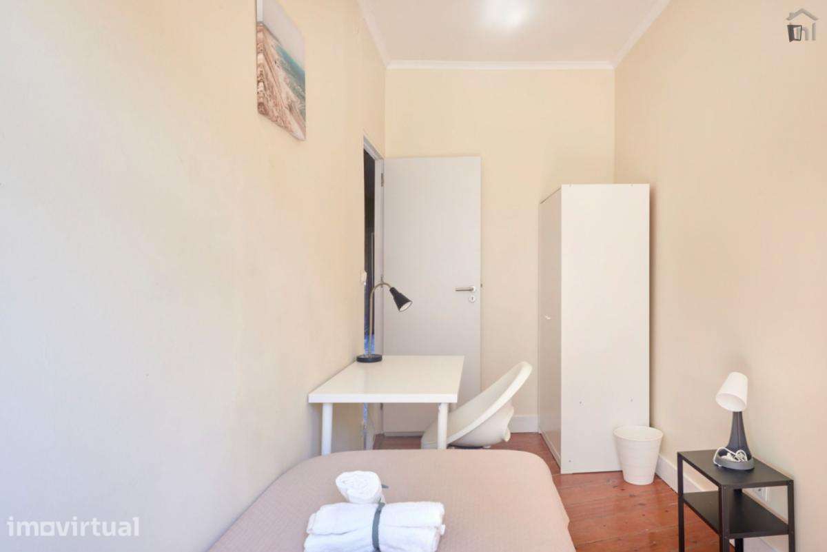 Quarto - localizado em Avenida da Liberdade Lisbon - Grande imagem: 3/25