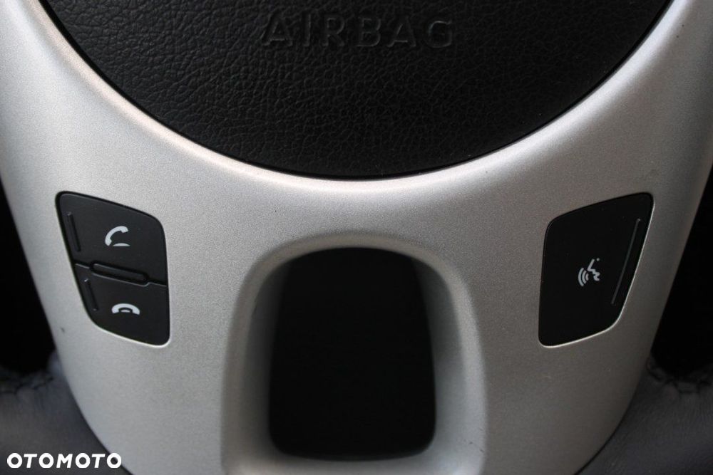 Kia Venga - 15
