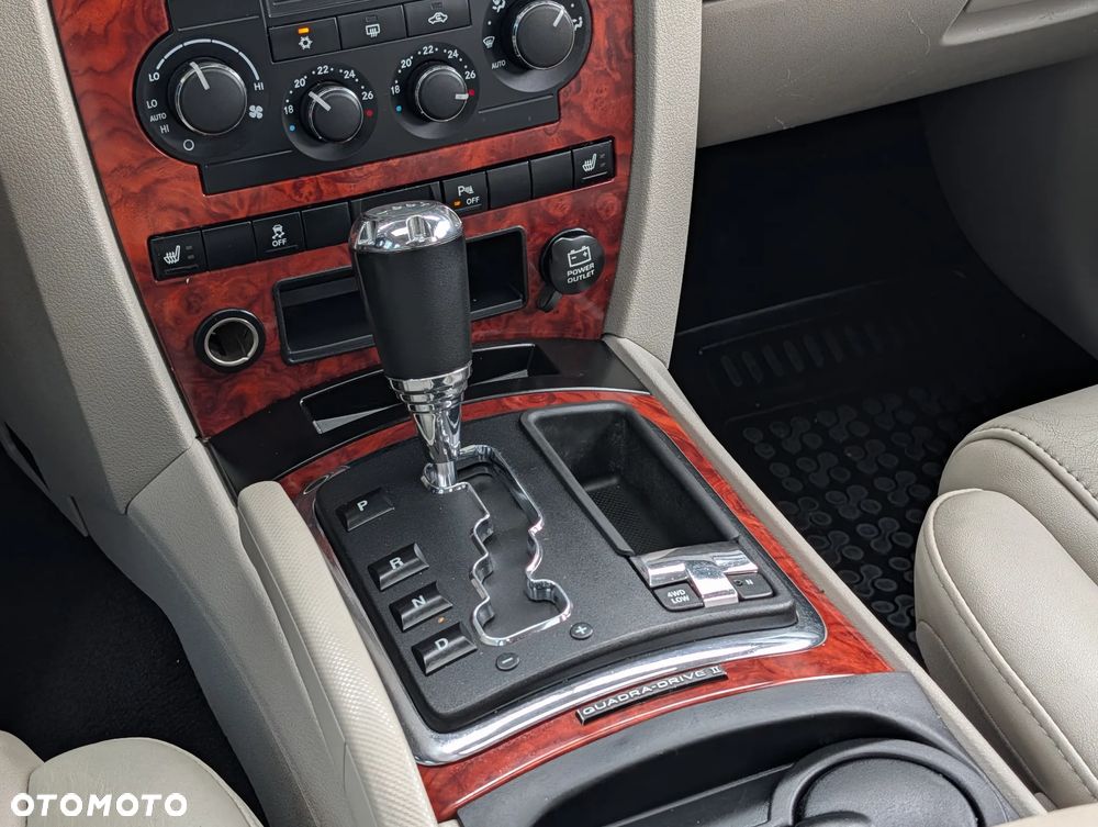 Jeep Commander 3.0 CRD Limited - 17