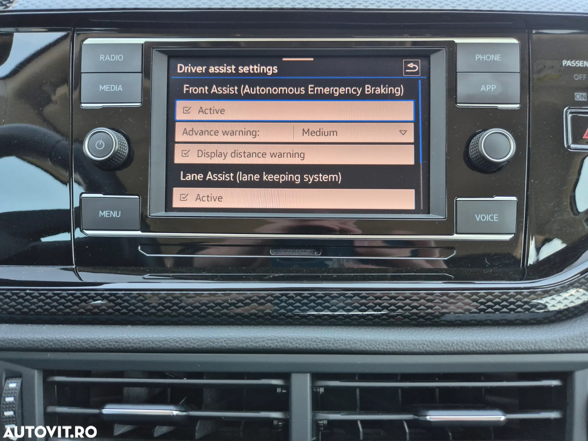 Volkswagen Polo 1.0 TSI DSG Life - 23
