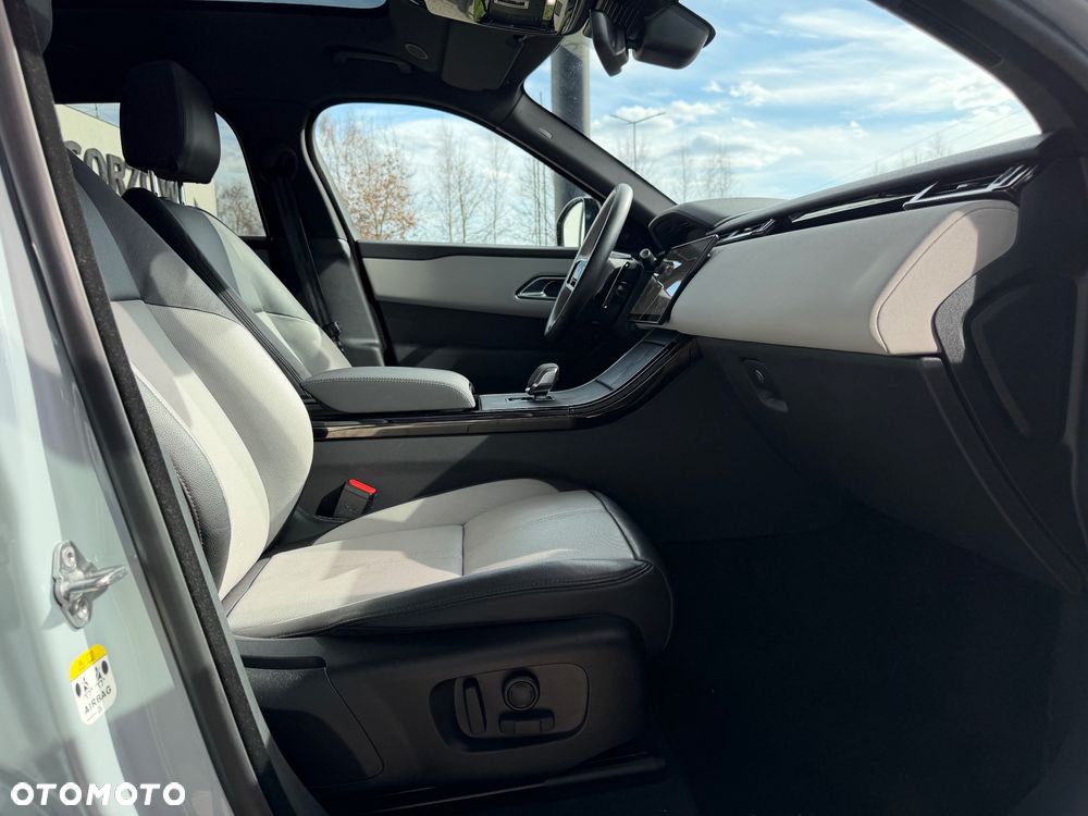 Land Rover Range Rover Velar 2.0 P250 R-Dynamic SE - 25