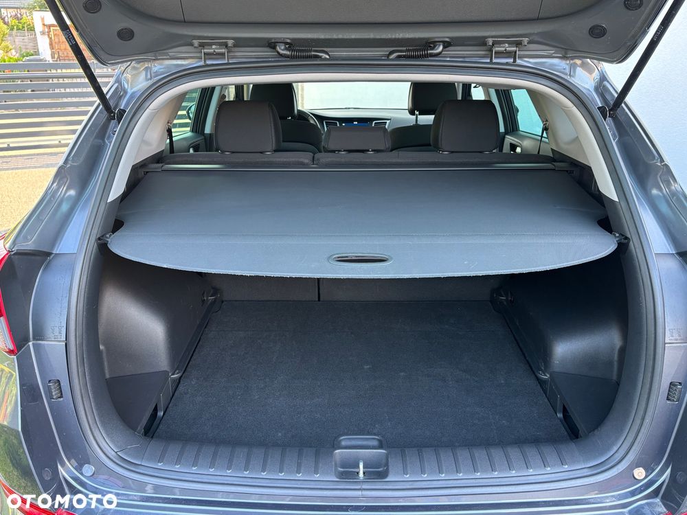 Hyundai Tucson blue 1.6 GDi 2WD Intro Edition - 28