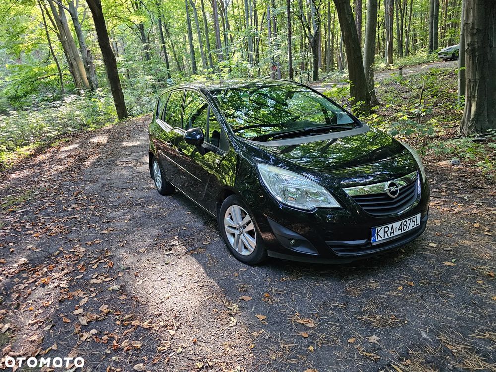 Opel Meriva - 9