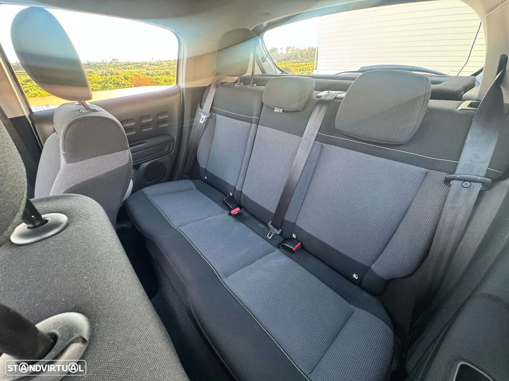 Citroën C3 1.2 PureTech Shine Pack - 4