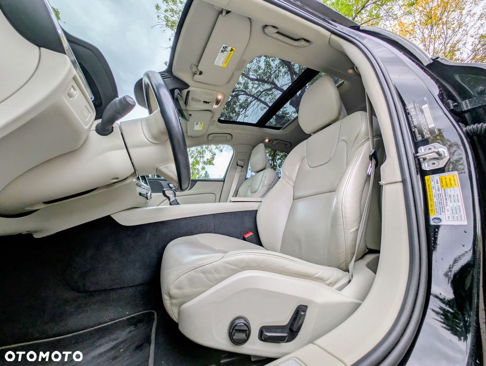 Volvo S60 T5 Geartronic RDesign - 17