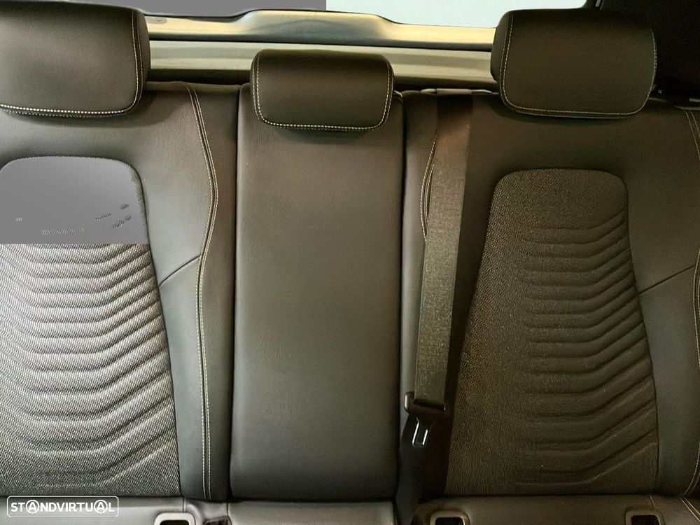 Mercedes-Benz A 250 - 19