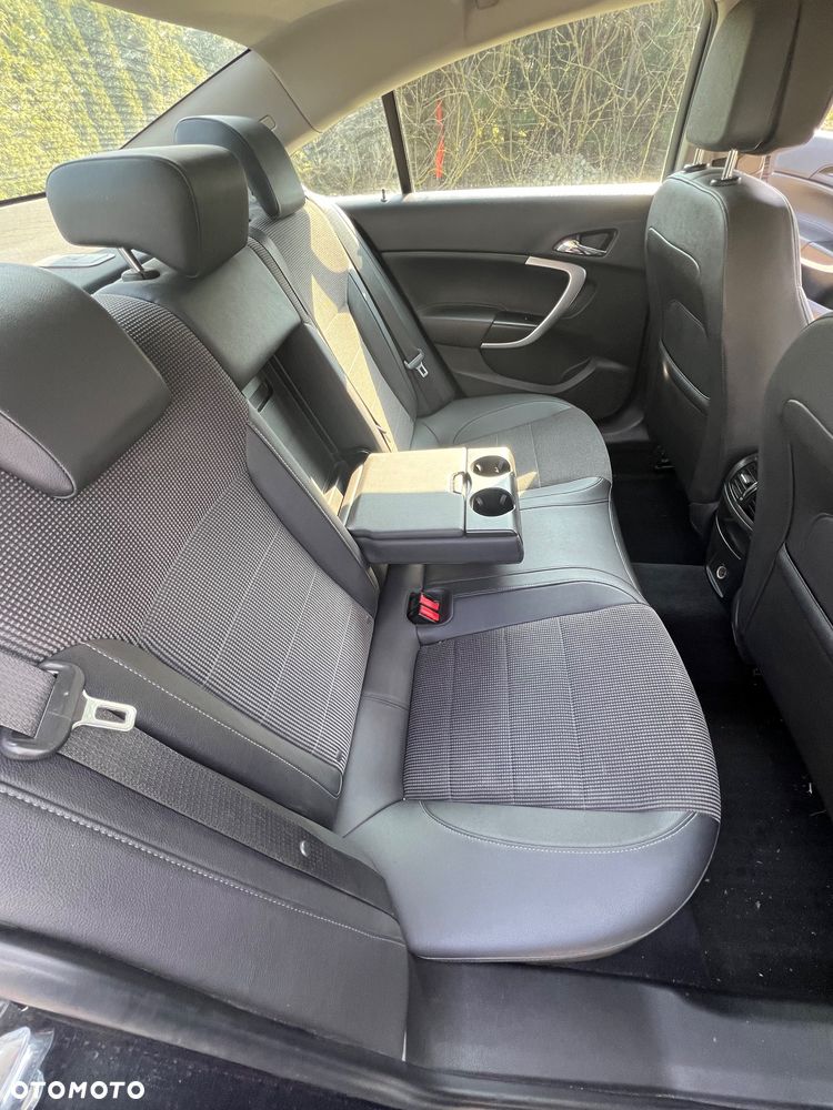 Opel Insignia 2.0 CDTI - 35