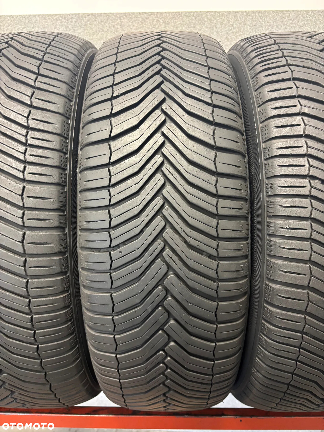 4 OPONY CAŁOROCZNE MICHELIN 215/60/17 100V M+S - 4