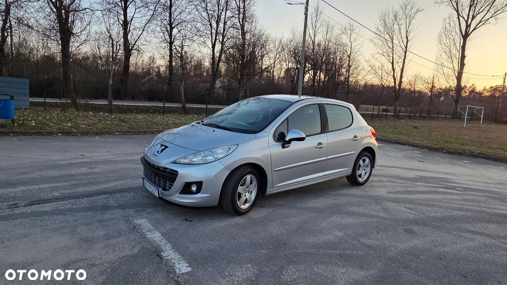 Peugeot 207 95 VTi Urban Style - 16