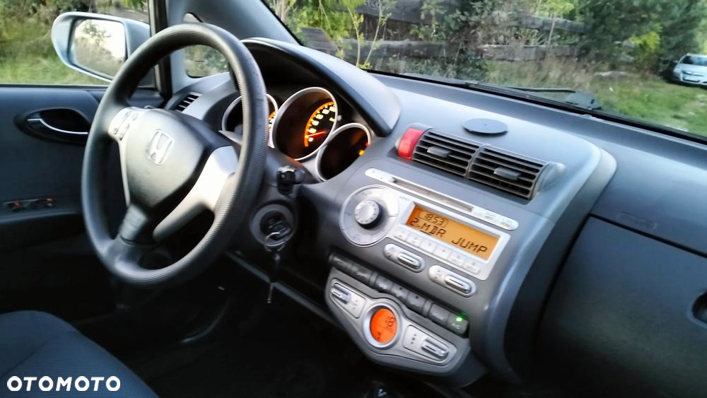 Honda Jazz 1.4 Style - 33