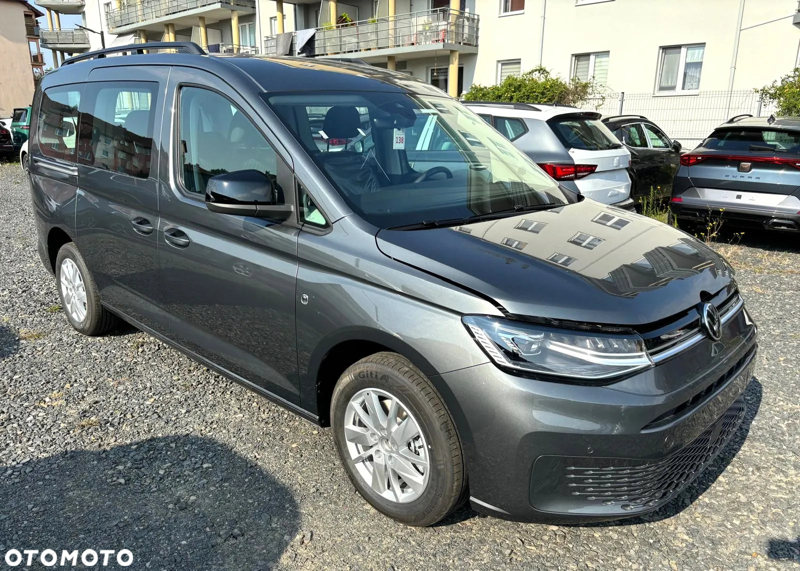 Volkswagen Caddy Maxi 2.0 TDI Life DSG - 3
