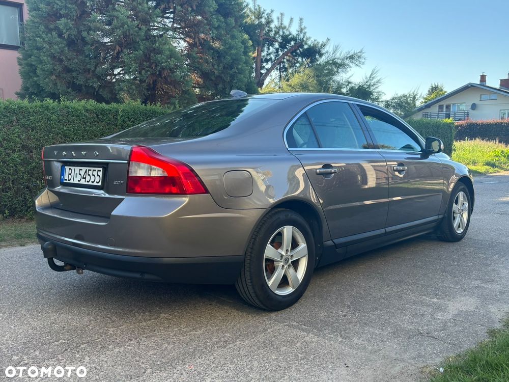 Volvo S80 2.0 Momentum - 3