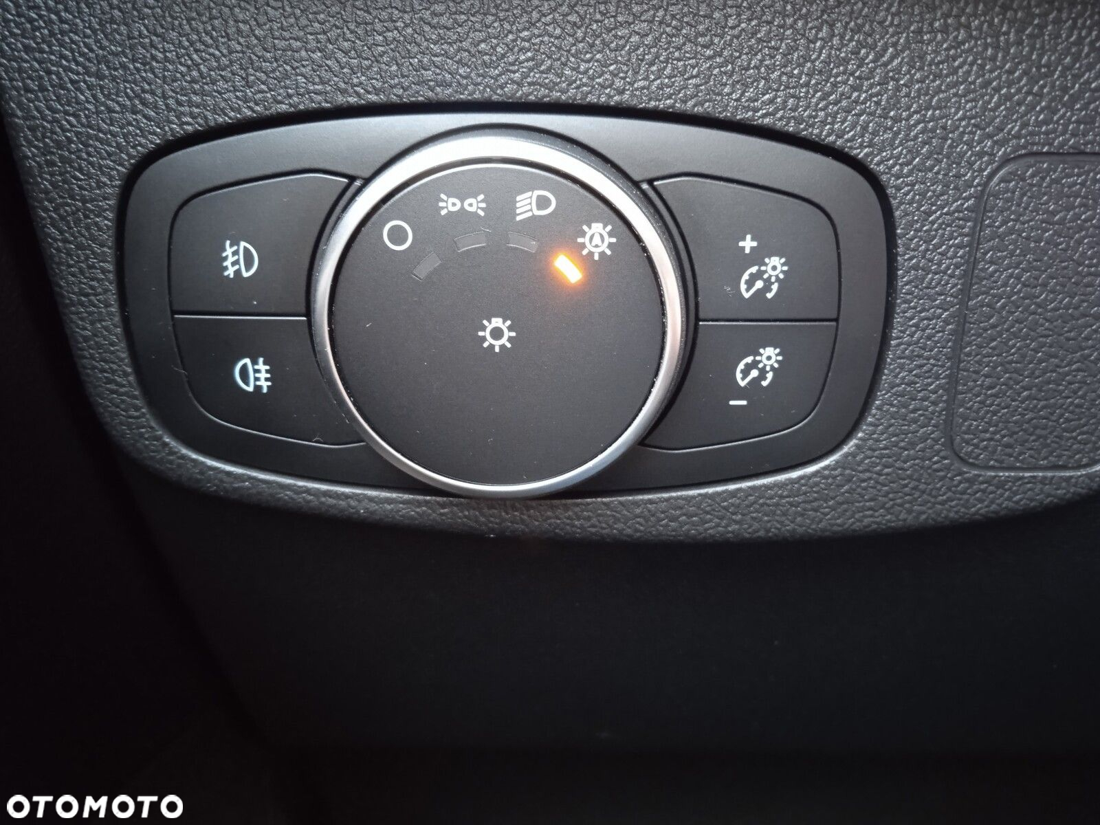 Ford Focus - 20