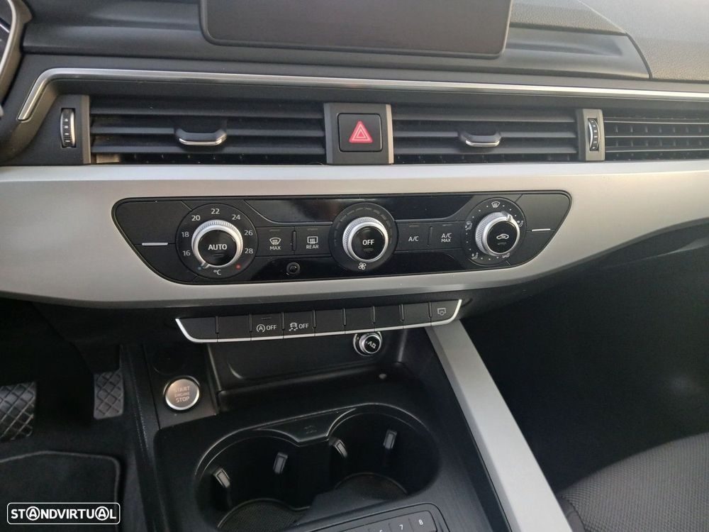 Audi A4 Avant 2.0 TDI S tronic - 23