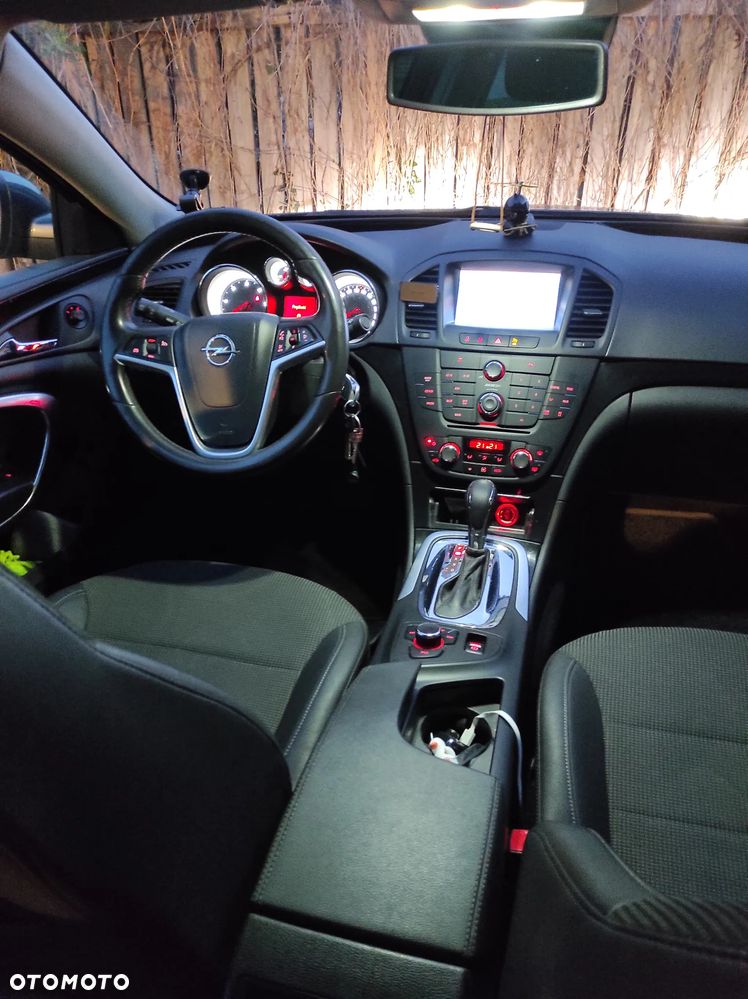 Opel Insignia 2.0 CDTI Cosmo - 9
